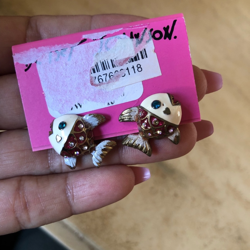 Betsey Johnson Fish Earrings - Picture 3 of 3